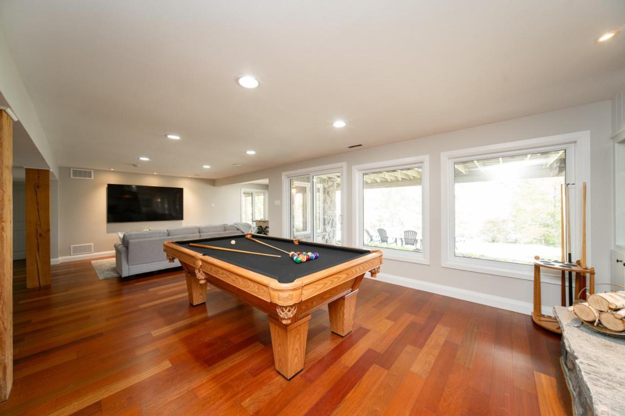 Muskokawaterfront Pooltable 98Tv 6Acres Villa Huntsville Exterior photo