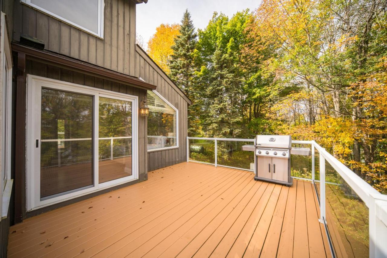 Muskokawaterfront Pooltable 98Tv 6Acres Villa Huntsville Exterior photo